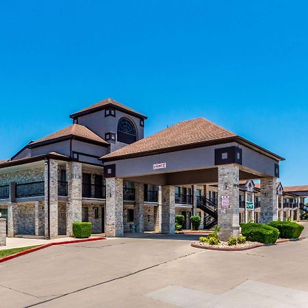Quality Inn I-10 East Near Frost Bank Center San Antonio Bagian luar foto