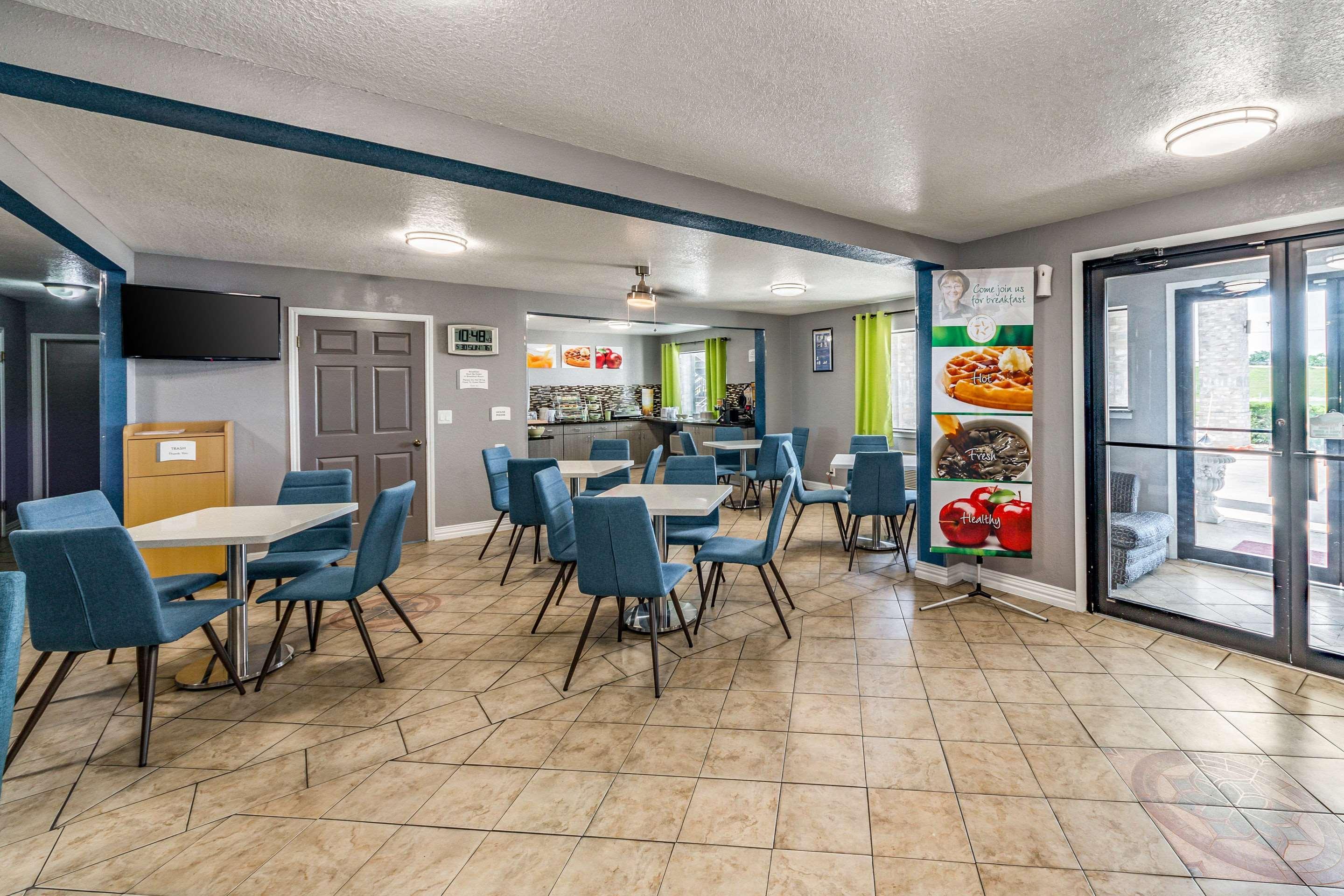 Quality Inn I-10 East Near Frost Bank Center San Antonio Bagian luar foto