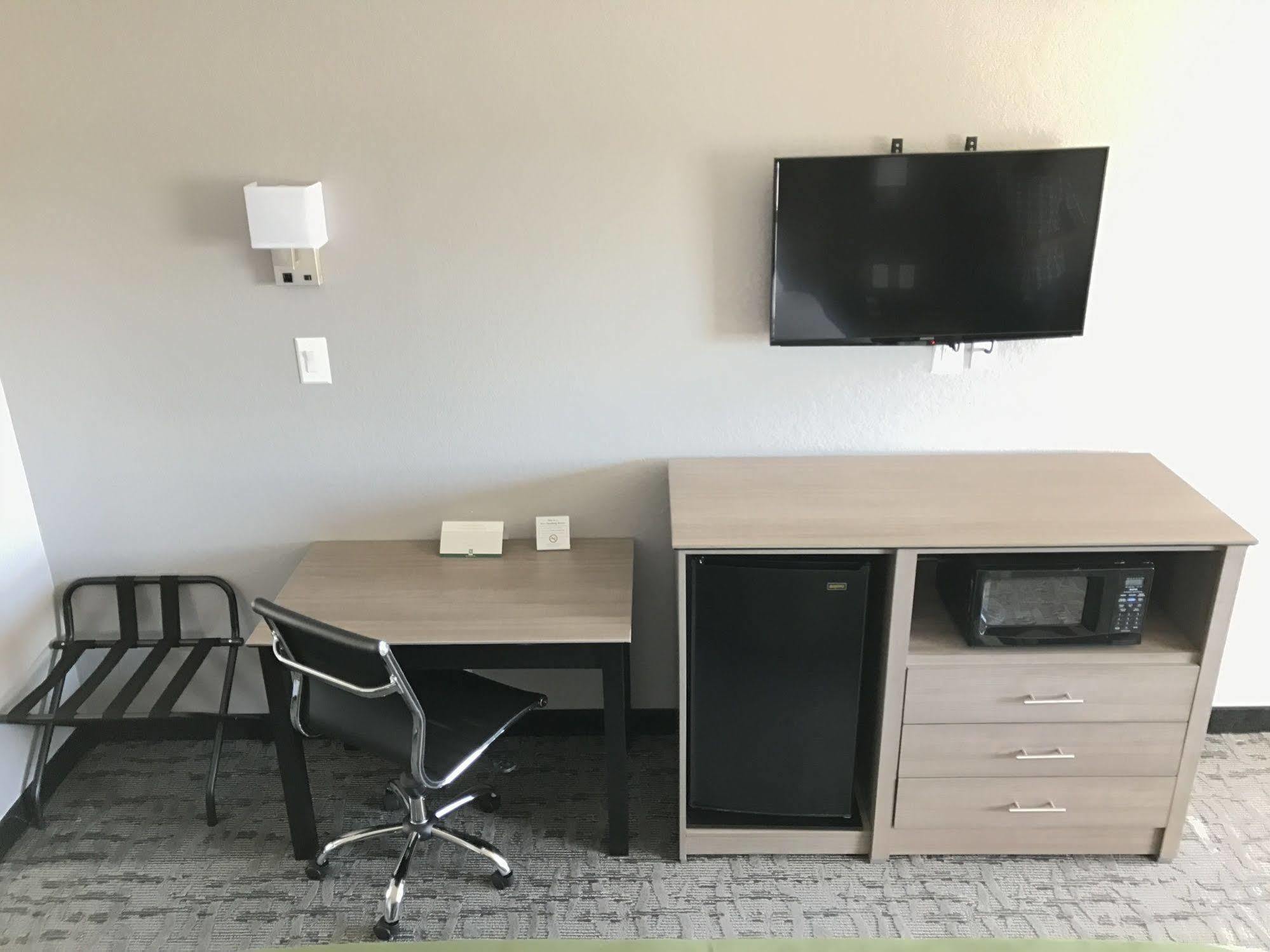 Quality Inn I-10 East Near Frost Bank Center San Antonio Bagian luar foto